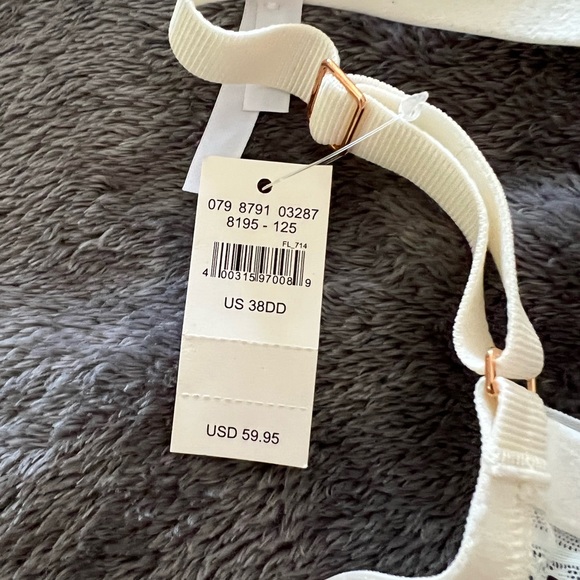 NWT aerie bra - Picture 2 of 2